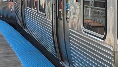 2 hospitalized after fighting, falling onto train tracks at Englewood CTA station