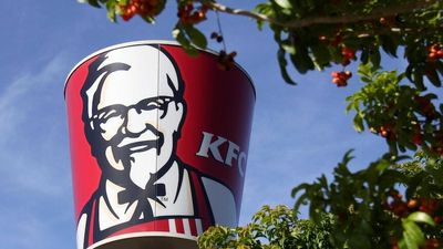 Lettuce farmers contemplate flood-hit future as 'rotting' crops create supply shortage for KFC