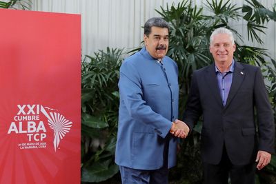 U.S. bars Cuba, Venezuela from Americas summit; Mexican leader sits out