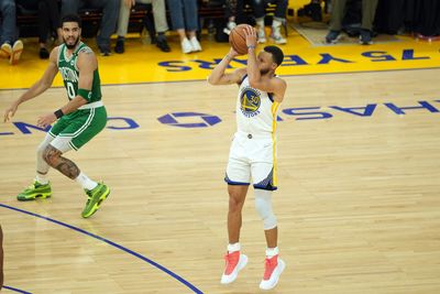 Steve Kerr calls Steph Curry’s performance in third quarter of Game 2 vs. Celtics ‘breathtaking’