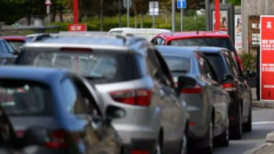 Car companies say chip crisis easing as growth slows