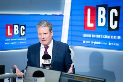 Starmer calls on Tory MPs to vote against Johnson in the ‘national interest’