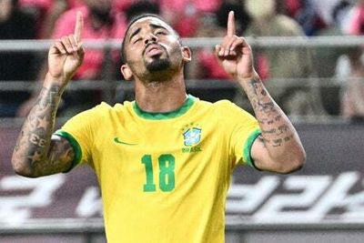 Gabriel Jesus to hold talks over club future as Arsenal and Tottenham battle to sign Man City striker