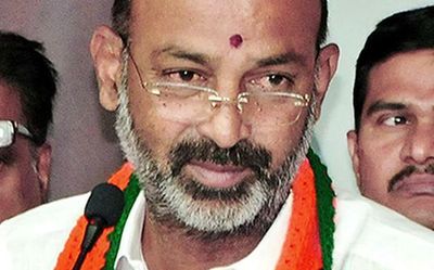 BJP demands release of pending ₹4,000 crore fee reimbursement