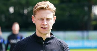 Pep Guardiola might be about to derail Manchester United pursuit of Frenkie de Jong