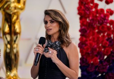 Spain honors Penélope Cruz for contribution to cinema