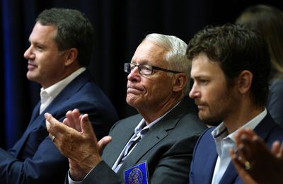 Rob Walton hasn’t won bid for Broncos yet, but report says he will