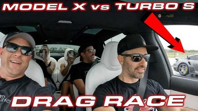 Tesla Model X Plaid Carrying Six Drag Races Porsche 911 Turbo S