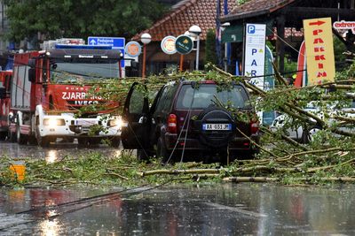 Two die as storm winds, lightning hit Kosovo