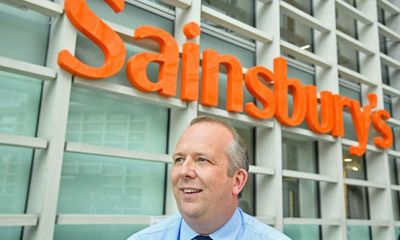 Sainsbury’s CEO’s pay triples to £3.8m as firm rejects living wage calls