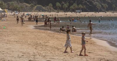 Spain issues weather warning to holidaymakers as 'intense' heatwave hits Canaries