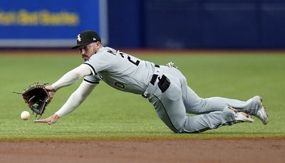 Danny Mendick fills in for White Sox All-Star with ‘gold star’ performance