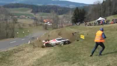 Crazy KTM X-Bow GTX Crash At Hillclimb Sends Photographers Running