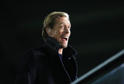 Peter Crouch dresses as a dinosaur – Monday’s sporting social