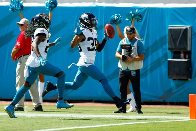 Watch: Jags WR Jamal Agnew now participating in position, special team drills