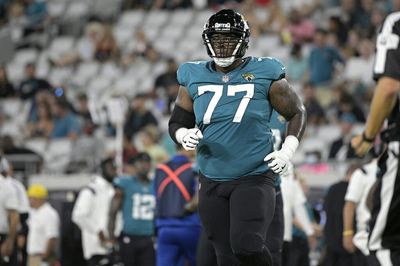 Texans sign former Jaguars G Tre’Vour Wallace-Simms