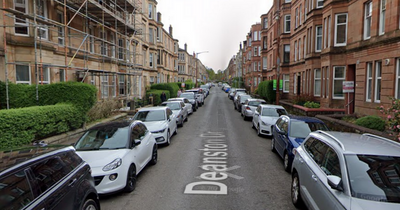 Two men arrested as emergency services swoop on Glasgow street amid 'ongoing incident'