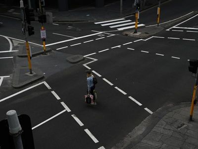 Qld govt mulls new community group funding