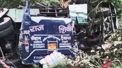 Uttarakhand: Driver was speeding, jumped off bus before crash that killed 25 Yamunotri pilgrims