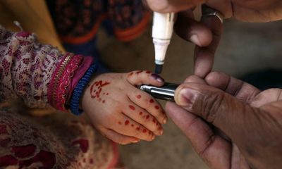 Polio outbreak in Pakistan worsens as eighth child reported paralysed