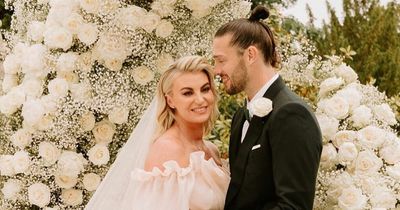 Andy Carroll 'uses wedding song to apologise to Billi Mucklow over Dubai stag-do antics'