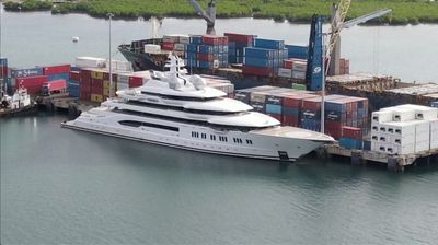 Russian superyacht to leave Fiji, court rules