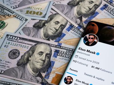 Chances Of Elon Musk Completing Twitter Deal Down To This Number, Says Munster