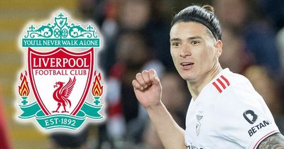 Darwin Nunez urged to pick Liverpool over Man Utd as transfer battle intensifies