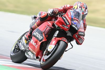 Miller "doesn't understand" his "shithouse" Barcelona race