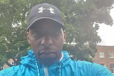 Oladeji Adeyemi Omishore: Tasered man who died after Chelsea Bridge fall is named