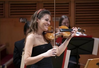 Violinist Nicola Benedetti cancels shows due to injury