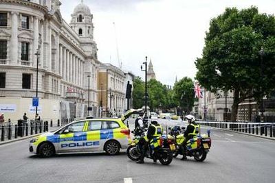 Whitehall evacuated as police carry out controlled explosion of suspicious package