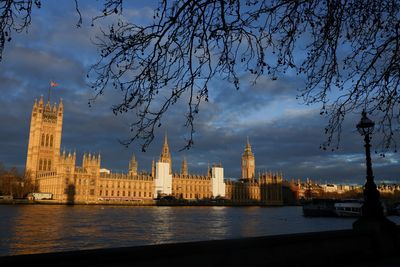 UK police reopen roads in Westminster after dealing with suspicious package