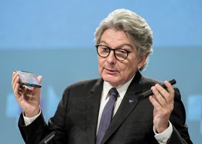 One plug and done: EU to require common way to charge phones