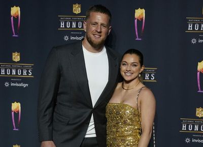 J.J. Watt, wife to have baby boy during season