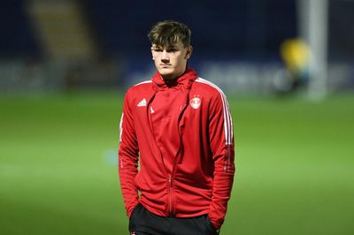 Calvin Ramsay Liverpool transfer latest as Jurgen Klopp closes in on Aberdeen ace