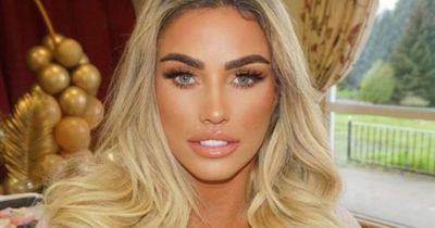 Katie Price shares new snap of terminally ill mum as she celebrates Jubilee with kids