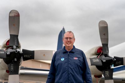 Hurricane chief to take over as weather service director
