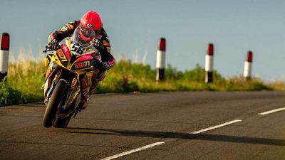 Veteran Road Racer Davy Morgan Dies During 2022 IOMTT Supersport Race