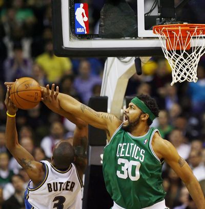 Ex-Celtics player Rasheed Wallace joins Lakers coaching staff