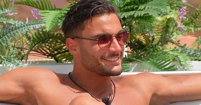 Love Island fans predict who Davide will pick in tonight's recoupling - and they're fuming