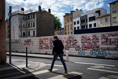 French medics protest hospital crisis, deepened by COVID