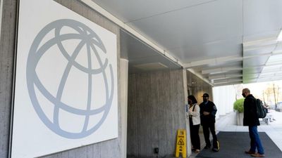 World Bank slashes global growth forecast