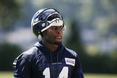 D.K. Metcalf not around for start of Seahawks minicamp