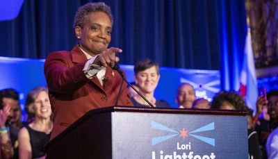 Facing stiff headwinds, Lightfoot launches campaign for a second-term
