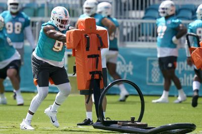 Emmanuel Ogbah compares one aspect of Dolphins’ offense to Chiefs’