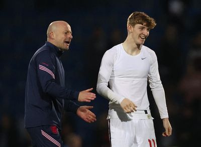 Lee Carsley full of praise as England Under-21s reach Euro 2023