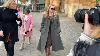 Former Senate candidate Raina Cruise denies assaulting police officer outside Adelaide pub
