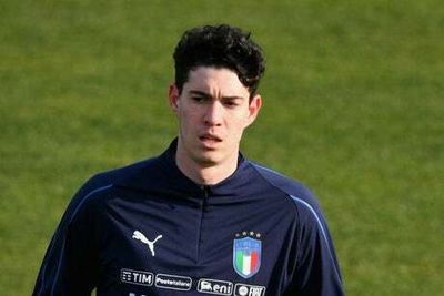 Alessandro Bastoni transfer latest: Manchester United rival Tottenham for Inter defender