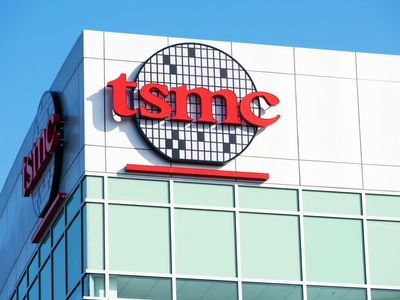 Apple, Tesla Supplier TSMC Forecasts Strong 2022 Growth